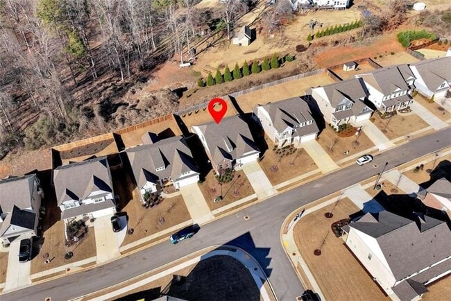 6968 Manchester Dr