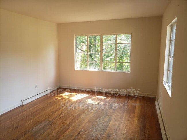 Photo - 1719 Lafayette Blvd
