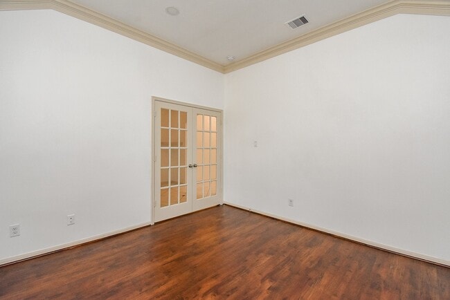 Photo - 6822 Clemson Ln