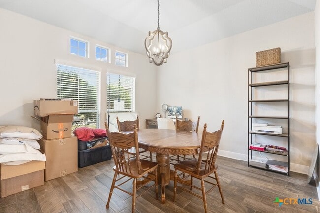 Photo - 105 Grand View