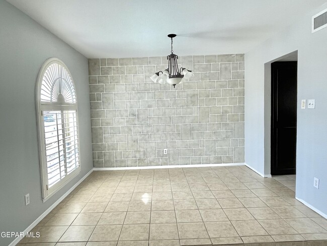 Photo - 11417 Rex Baxter Dr