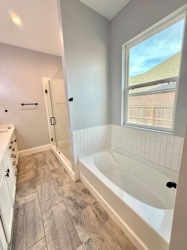 Photo - Elegant 4-bedroom in Bullard Creek Ranch!