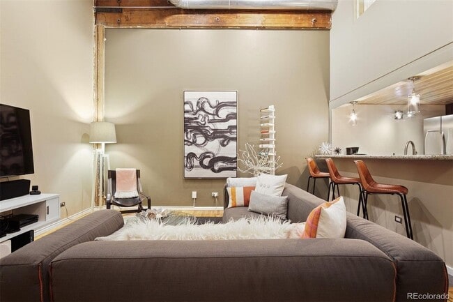 Photo - 1800 15th St Unidad 104