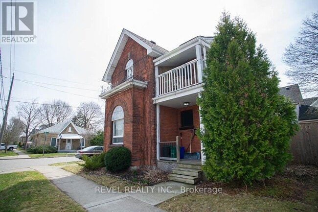Photo - 193 Chatham St