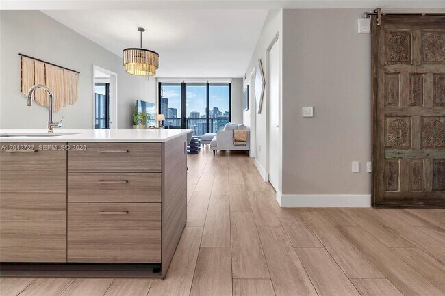 Photo - 121 NE 34th St Unit 2502