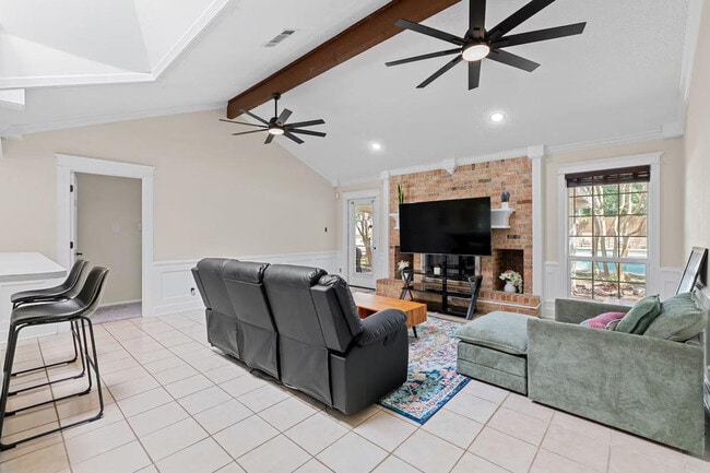 Photo - 908 Green Meadow Dr Unidad SI ID1492687P