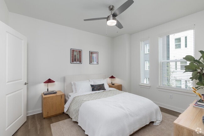 1BR, 1BA - 1B - 701SF - Bedroom