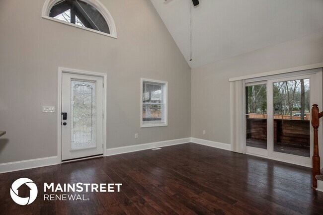 Photo - 8135 Westbourne Dr