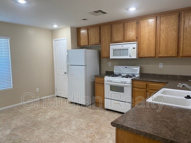 Photo - 66 Branch Field Ave