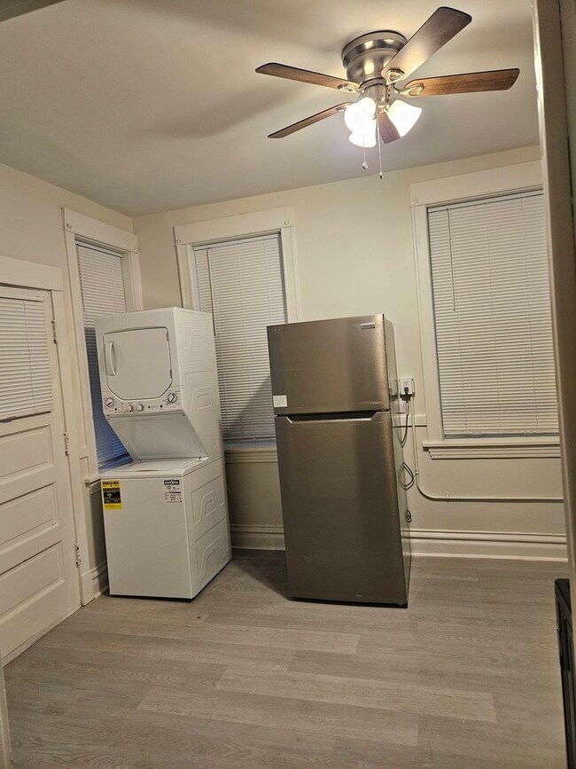 Photo - 3507 N Damen Ave Unit Garden