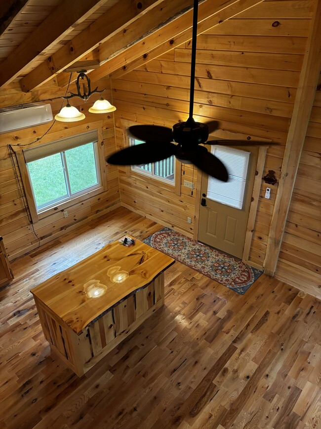 Photo - 2819 Erin Ln