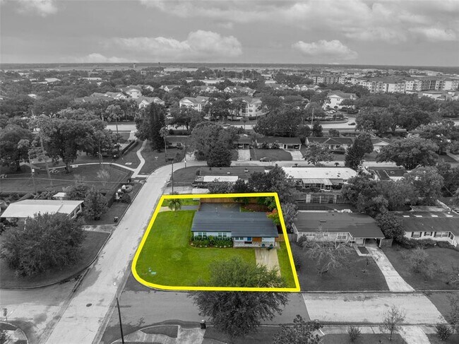 4020 Ibis Dr