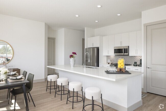 Building Photo - Massive Move-In Perks: 6 Weeks Free + $1,0... Unit BEH3 Rental