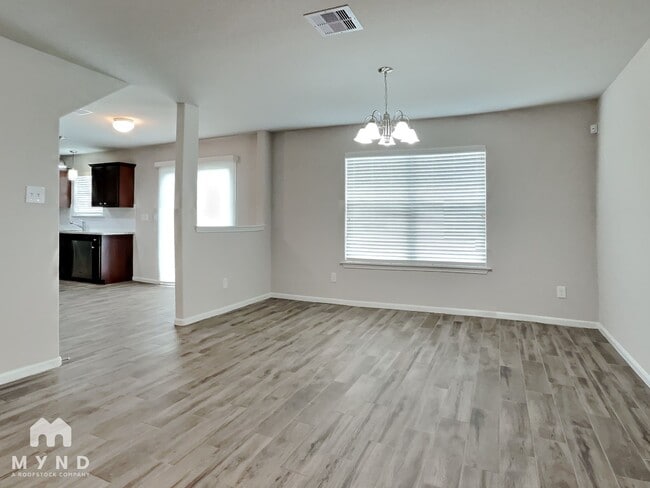 Photo - 4928 Stimson St