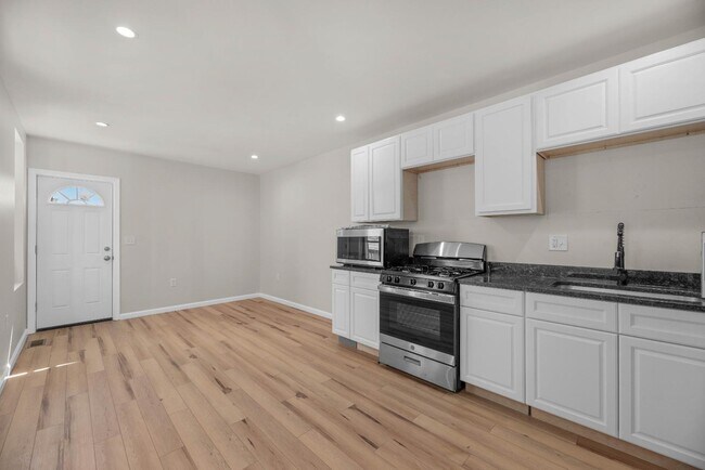 Photo - 111 N Patterson Park Ave