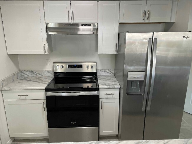 Photo - 6404-6422 Odom Rd Unit 6404