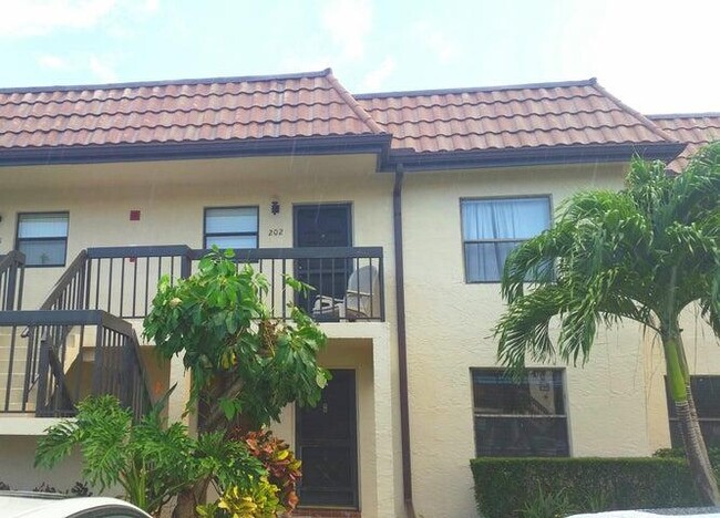 Photo - 7101 Golf Colony Ct Condominio Unidad 102