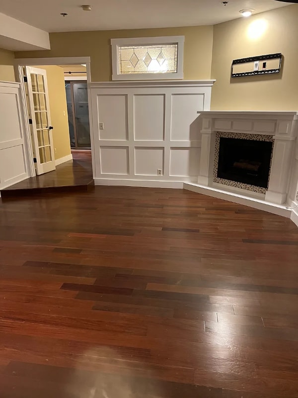 Building Photo - 413 Adams St