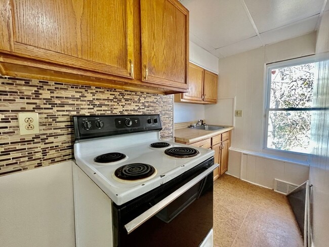 Photo - 328 D St Unit 328 D St #2