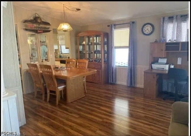 Photo - 571 Sunrise Ln