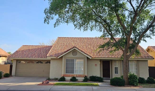 Photo - 3851 E Kent Dr