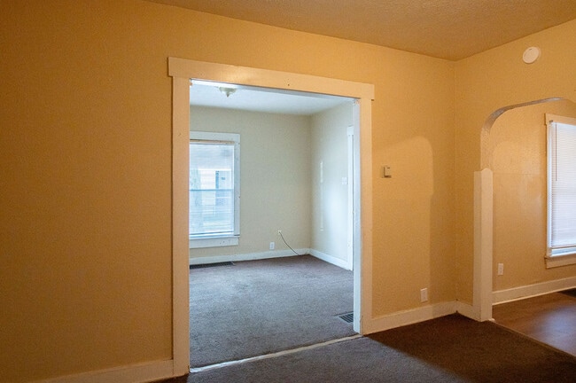 Photo - 311 Hart St