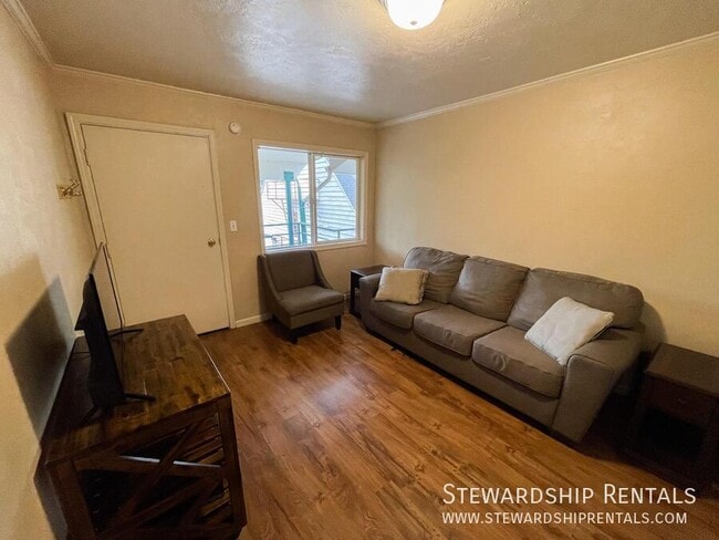 Photo - 1827 Harris St Unidad 307 (M)