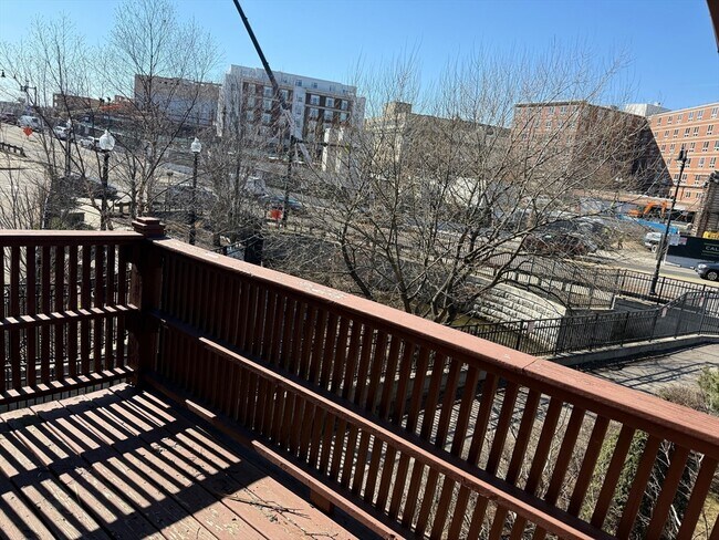 Photo - 31 Revere Rd Unidad B