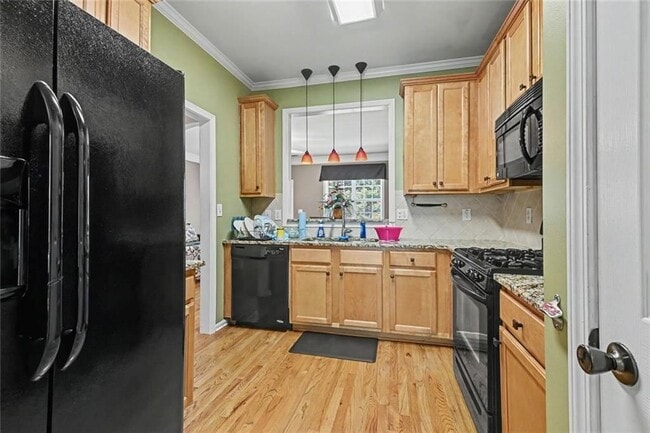 Photo - 1533 Endurance Hill Dr NW