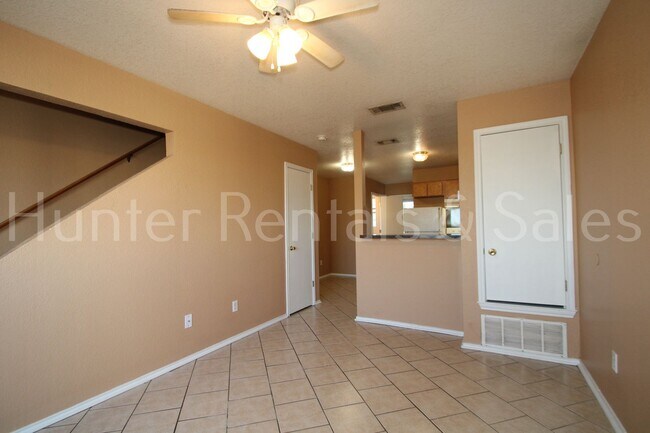 Photo - Don't Miss Out!