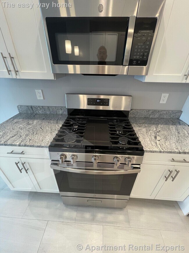 Photo - 356 Somerville Ave Unit 3