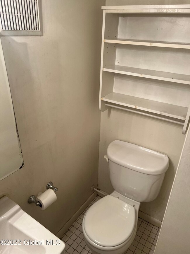 Photo - 106 Braintree St Unidad Bsmnt