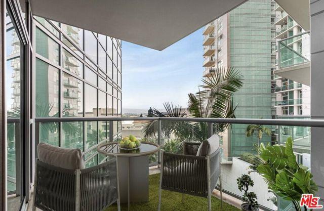 Photo - 13700 Marina Pointe Dr Unidad 608