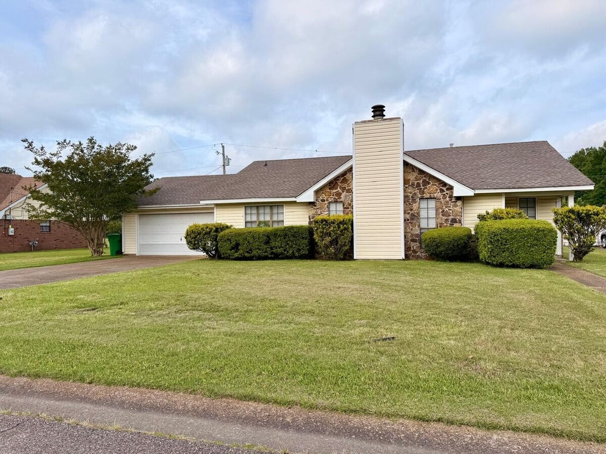 Convenient Columbus Home for Rent - Convenient Columbus Home for Rent