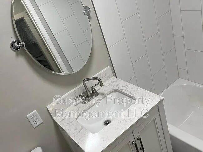 Photo - 1005 N King Ave