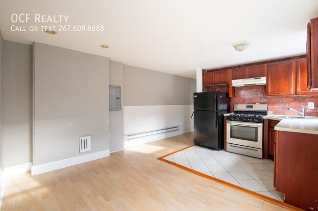 Photo - 1919 Spring Garden St Unit 3R