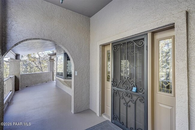 Photo - 611 Heather Brook Cir