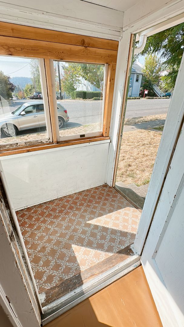 Photo - 3 bdrm + bonus room/1 bath house with gara...