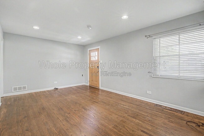 Photo - 2991 Hudson St