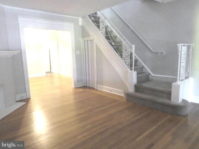 Photo - 1213 S 54th St