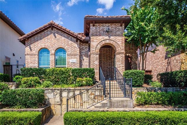 Building Photo - 7031 Comal Dr Rental