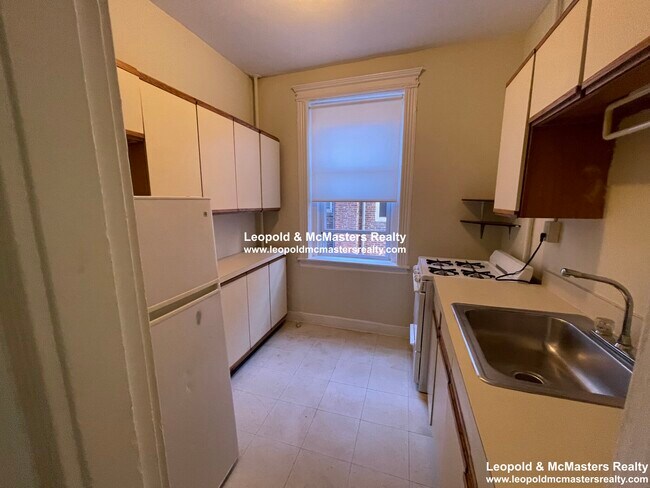 Photo - 45 Ashford St