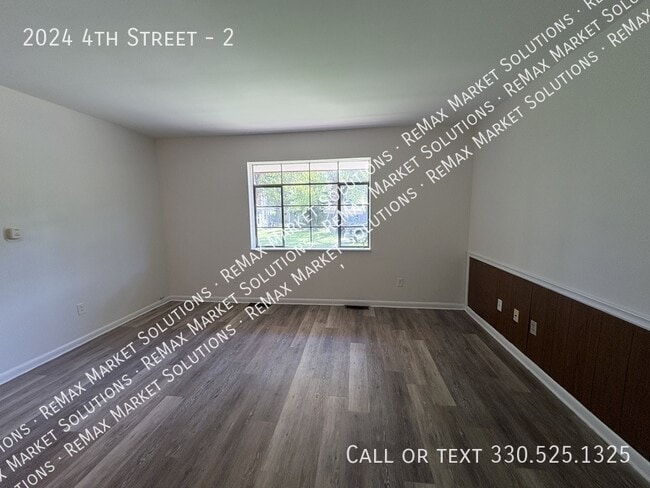 Photo - 2024 4th St Unit 2