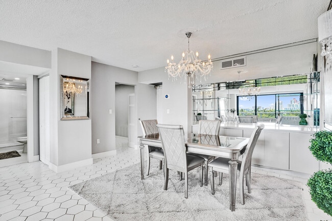 Photo - 3701 N Country Club Dr Unit 605