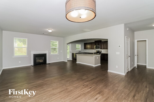 Photo - 203 Pinnacle Point Ct