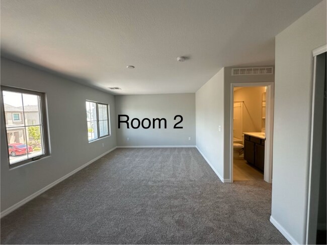 Photo - 625 Stone Hammer Ave