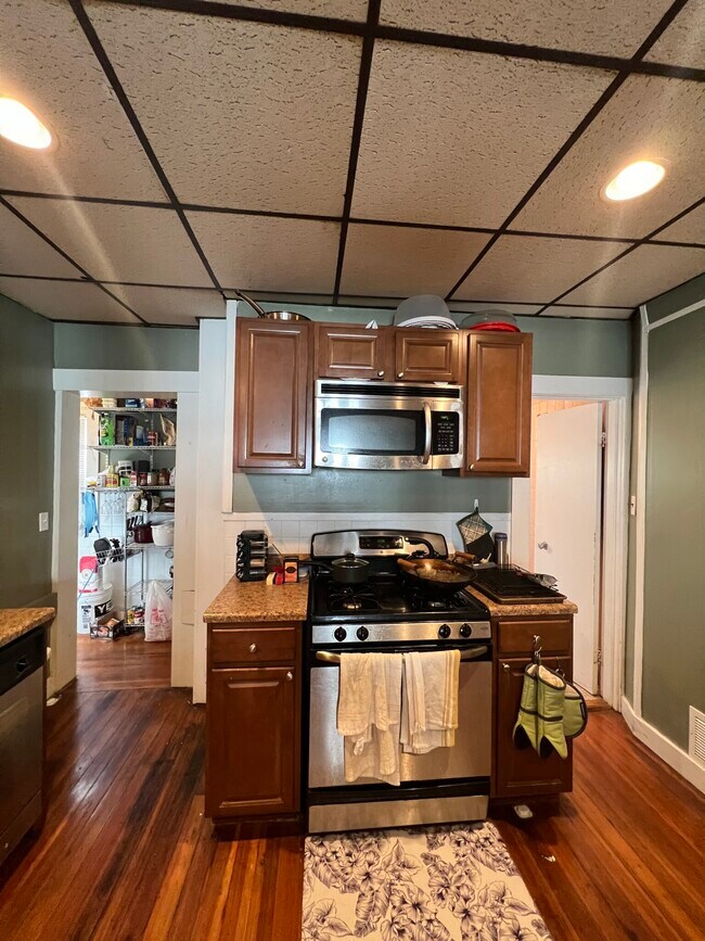 Photo - 363 Beacon St
