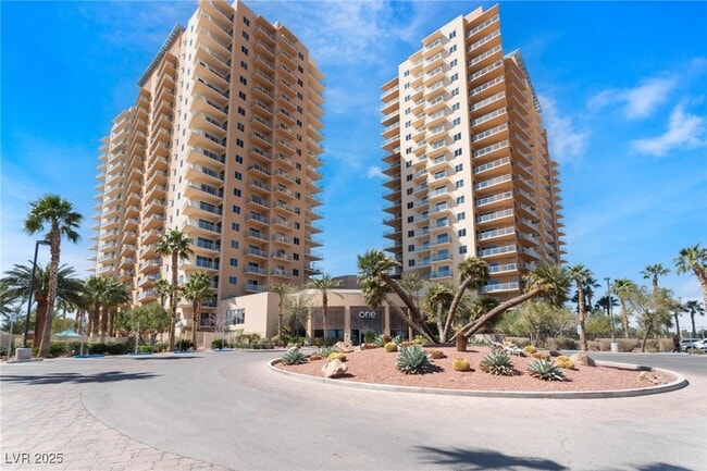 Building Photo - 8255 S Las Vegas Blvd Unit 1404 Rental