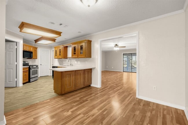 3103 Spring Stuebner Rd