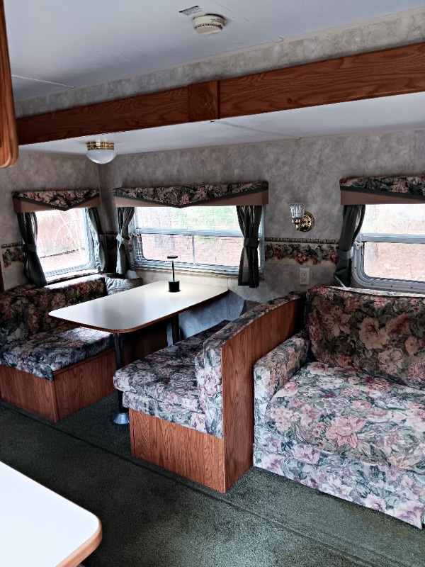 Building Photo - 4129 MS-18